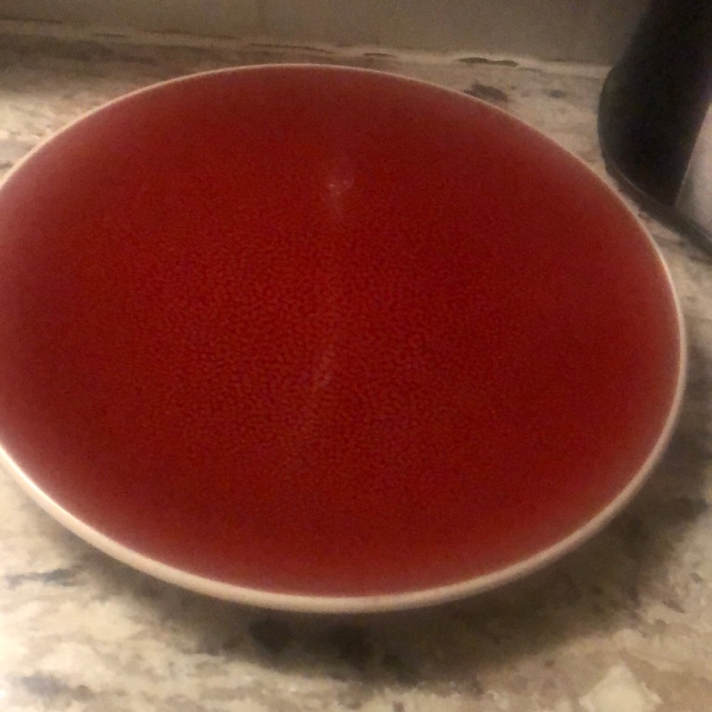 Jars Tourron dinner plate in cerise (red)